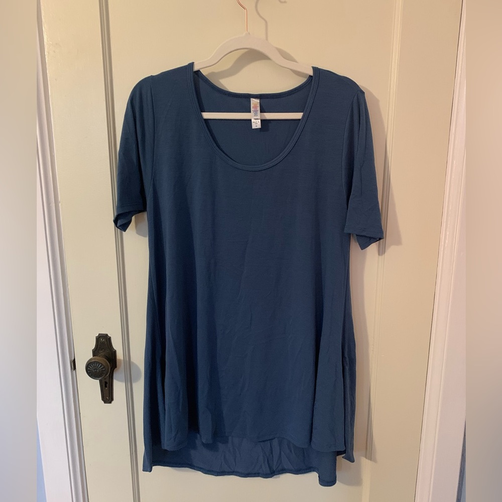 LuLaRoe Perfect T medium EUC